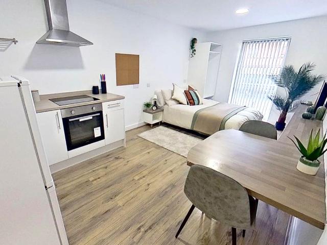 Clare Street, Nottingham NG1, Studio to rent, £737 pcm | PrimeLocation