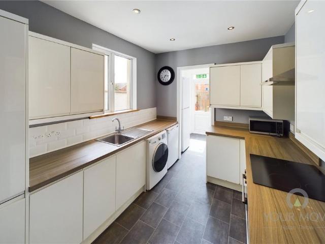 Clare Street, Northampton NN1 5 bed house to rent £3,050 pcm £704 pw