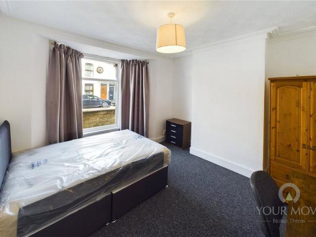 Clare Street, Northamptonshire NN1 1 bed in a house share to rent £625 pcm £144 pw