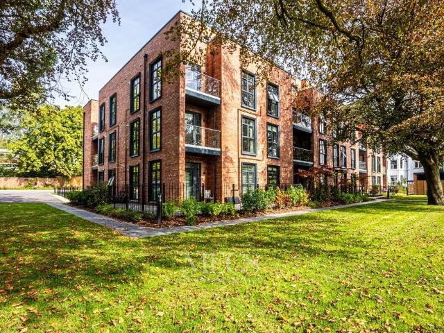 Claremont Gardens, Edgbaston, Birmingham, West Midlands B15, 1 bed flat to rent, £1,400 pcm | PrimeLocation