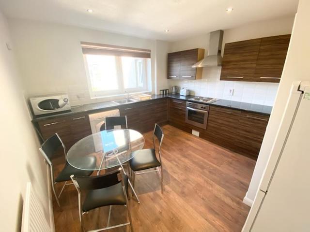 Claremont Gardens, First Floor AB10, 3 bed flat to rent, £1,200 pcm | PrimeLocation