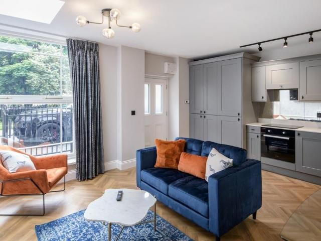 Claremont House, Framlington Place NE2, Room to rent, £1,260 pcm | PrimeLocation