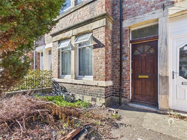 Claremont North Avenue, Gateshead NE8 2 bed flat to rent £700 pcm £162 pw