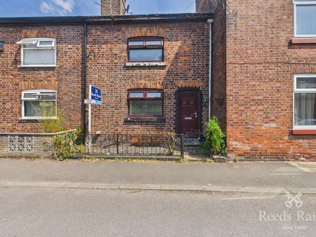 Claremont Road, Greater Manchester M6 2 bed terraced house to rent £1,100 pcm £254 pw