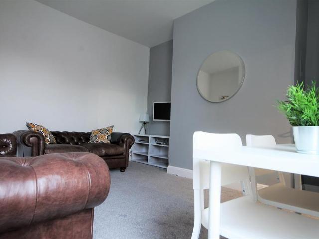 Claremont Road, Spital Tongues 3 bed maisonette to rent £1,761 pcm £406 pw