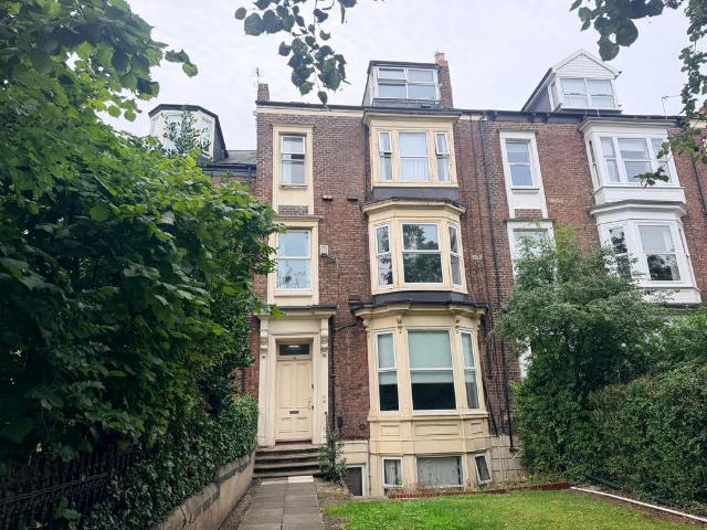 Claremont Terrace, Sunderland, SR2 2 bed apartment to rent £725 pcm £167 pw