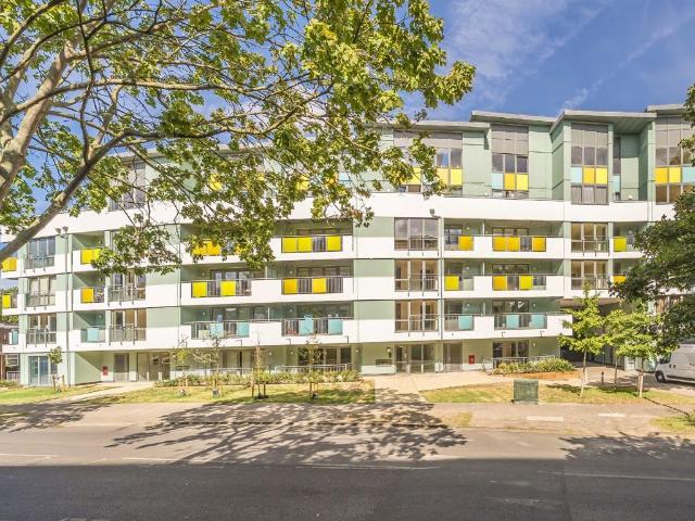 Clarence Avenue, Clapham South SW4, 2 bed flat to rent, £2,800 pcm | PrimeLocation