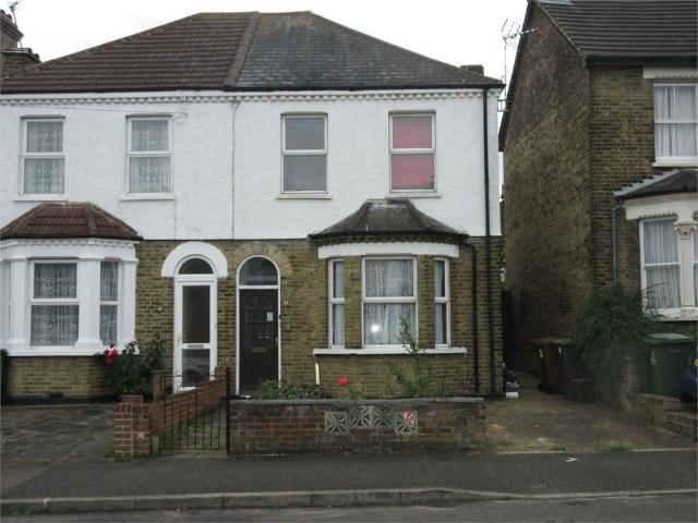 Clarence Crescent, Sidcup, DA14 5 bed semi detached house to rent £3,000 pcm £692 pw