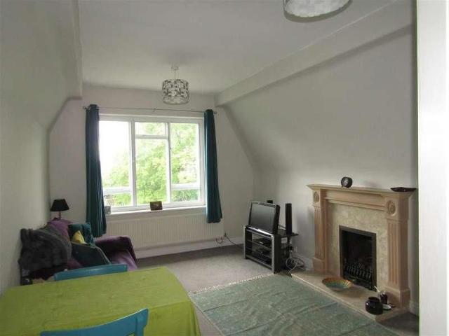 Clarence Drive, Harrogate, HG1