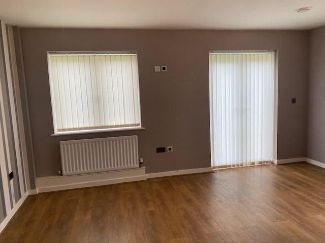 Clarence Gardens, Luton LU1 3 bed semi detached house to rent £1,600 pcm £369 pw