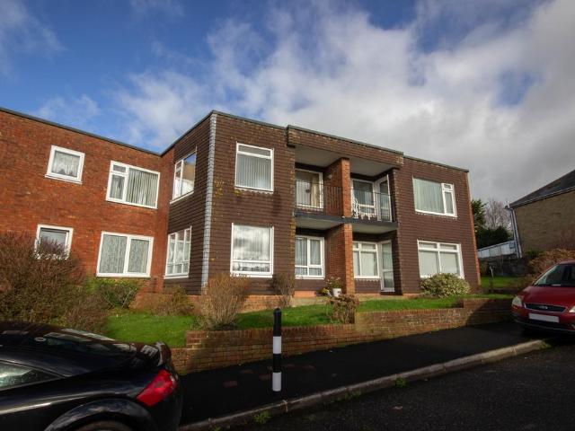 Clarence House, East Cowes, Isle of. 1 bed flat to rent £715 pcm £165 pw