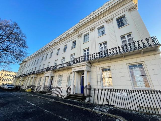 Clarence Mansions, Leamington Spa CV32, 2 bed flat to rent, £1,800 pcm | PrimeLocation