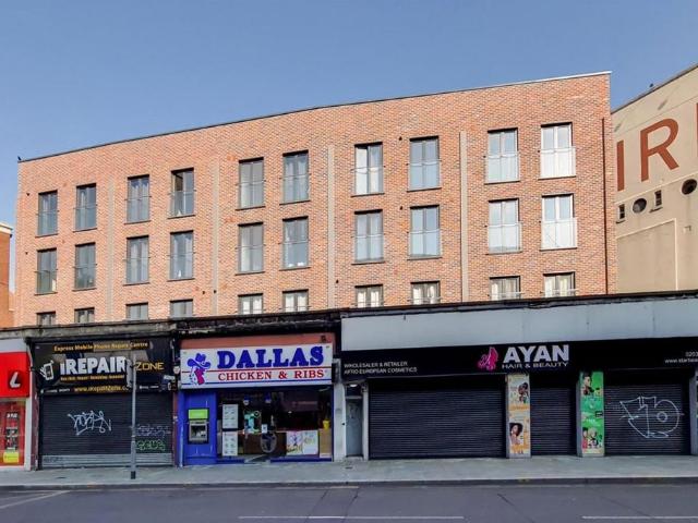 Clarence Street, Kingston Upon Thames. 1 bed flat to rent £1,550 pcm £358 pw