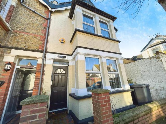 Clarence Street, Herne Bay 4 bed terraced house to rent £2,100 pcm £485 pw