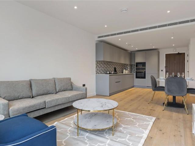 Clarendon Court, 43 Golden Lane. 1 bed apartment to rent £3,400 pcm £785 pw