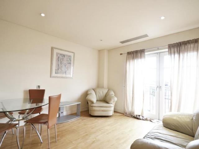 Clarendon Court Flat 48 33 Flat 48 Maida Vale London 2617743