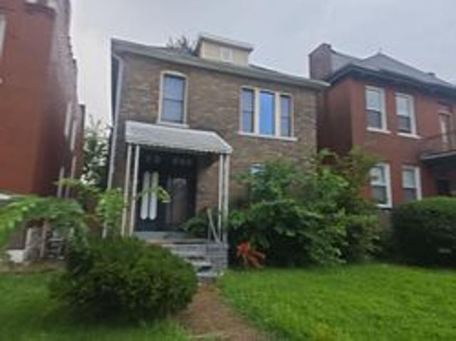 Clarendon Ave