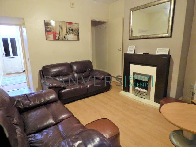 Clarendon Street, Leicester LE2, 4 bed terraced house to rent, £1,387 pcm | PrimeLocation
