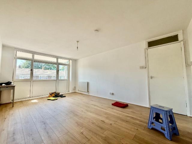 Clarendon Street, Portsmouth PO1, 3 bed flat to rent, £1,500 pcm | PrimeLocation