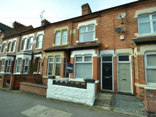Clarendon Park Road, Leicester 2 bed terraced house to rent £1,050 pcm £242 pw