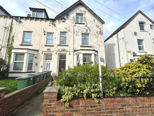 Clarendon Road, Wallasey CH44, 2 bed flat to rent, £800 pcm | PrimeLocation