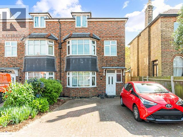 Clarendon Road, Wallington SM6, 2 bed flat to rent, £1,650 pcm | PrimeLocation