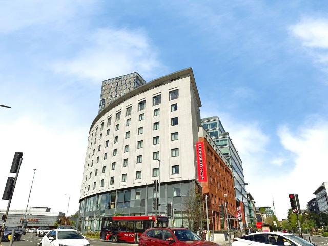 Clarendon Road, Watford, Hertfordshire WD17, 2 bed flat to rent, £1,900 pcm | PrimeLocation