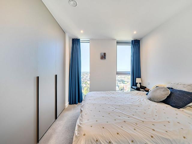 Clarendon Road, Watford, Watford WD17, 2 bed flat to rent, £2,350 pcm | PrimeLocation
