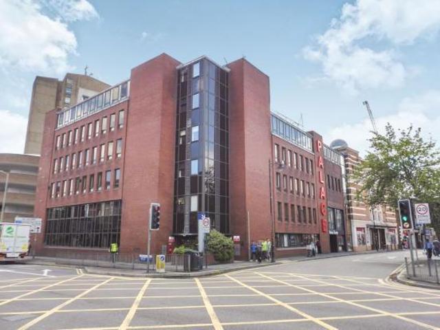 Clarendon Road, Watford, WD17 2 bed apartment to rent £1,700 pcm £392 pw