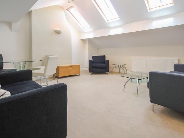 Clarendon Road, City Centre, Leeds, West Yorkshire LS2, 4 bed flat to rent, £2,791 pcm | PrimeLocation