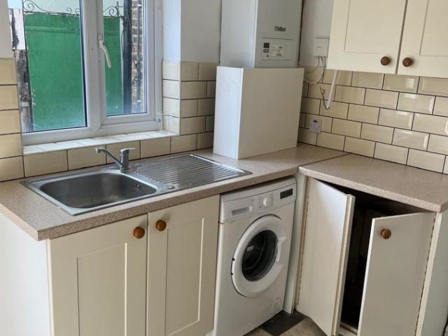 Clarendon Road, Croydon CR0, 3 bed semi detached house to rent, £2,400 pcm | PrimeLocation