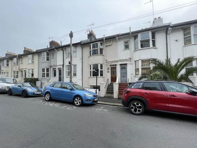 Clarendon Road, Hove, East Sussex 1 bed in a house share to rent £750 pcm £173 pw