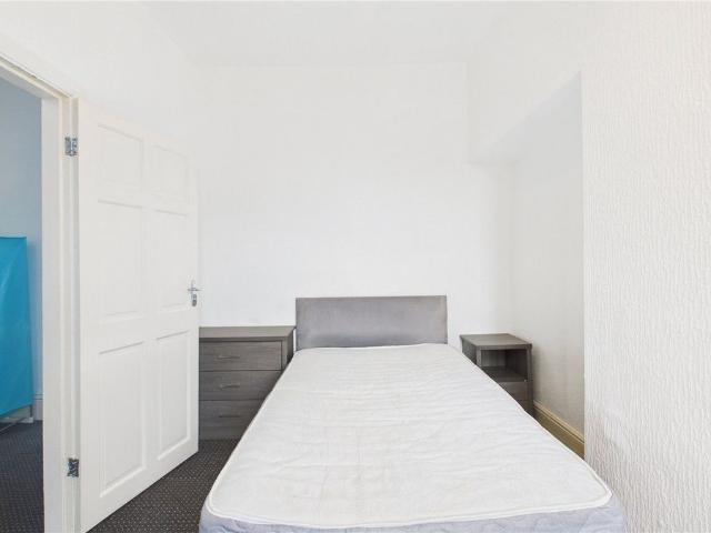 Clarendon Road, Middlesbrough, North Yorkshire TS1, 4 bed shared accommodation to rent, £425 pcm | PrimeLocation