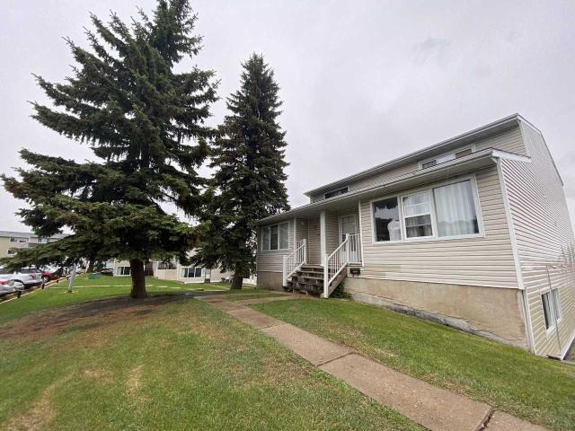 Clareview Court Townhomes 3 Bedroom Apartment for Rent at 3820 134 Ave Nw, Edmonton, AB T5A 3J8 Belmont