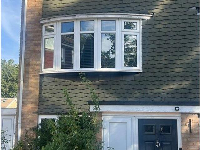 Clareville Road, Orpington BR5, 2 bed maisonette to rent, £1,600 pcm | PrimeLocation