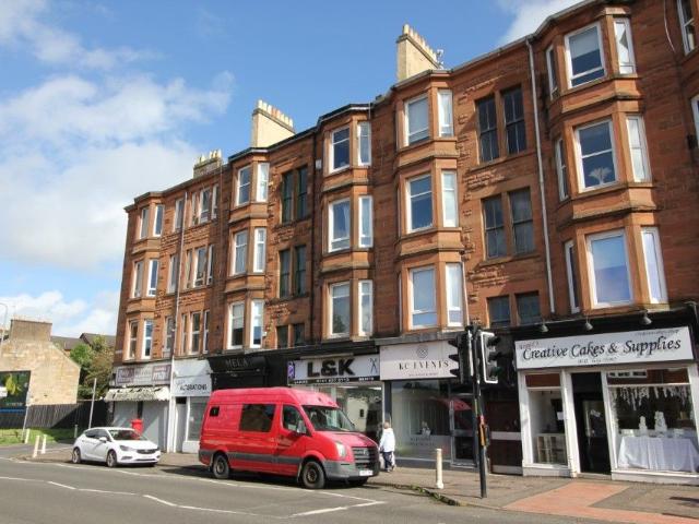 Clarkston Road, Glasgow G44, 1 bed flat to rent, £850 pcm | PrimeLocation