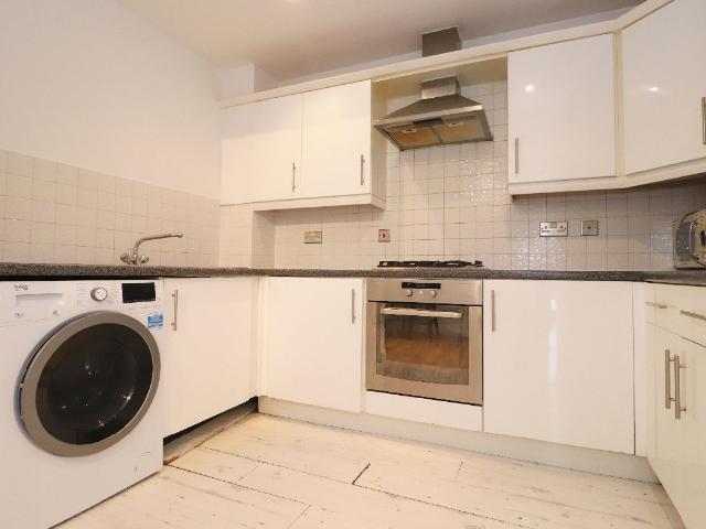 Clarkson Court, Hatfield AL10, 3 bed flat to rent, £2,499 pcm | PrimeLocation