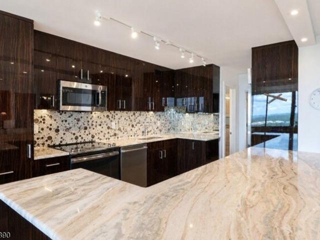 Claridge Dr Apt,verona, Condo For Sale