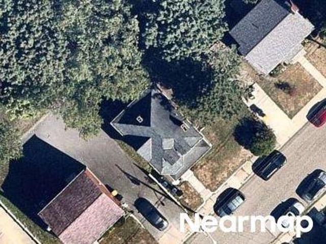 Clarwin Ave