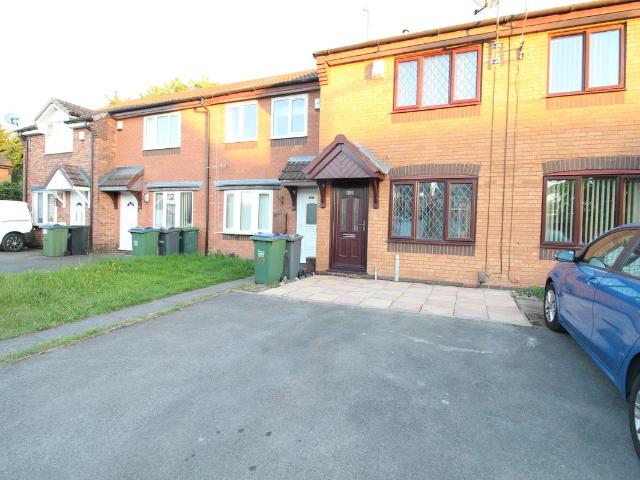 Clary Grove, Tame Bridge WS5, 2 bed town house to rent, £1,000 pcm | PrimeLocation
