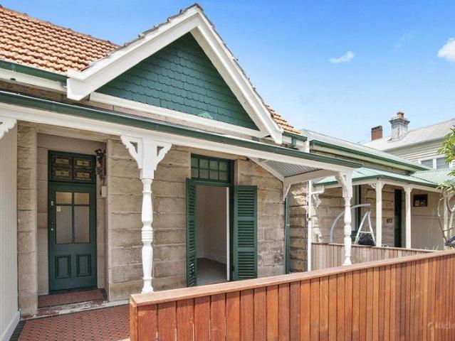 Classic Manly Cottage with Endless Lifestyle Appeal