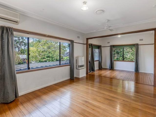 Classic Mountain Charm in the Heart of Glenbrook
