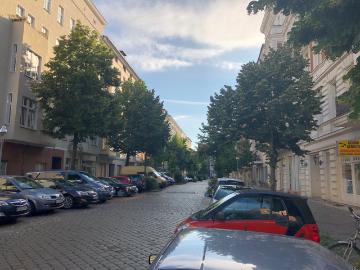 Classic apartment on luxury level in a very romantic location, near Bellevue Castle and Plötzen Lake