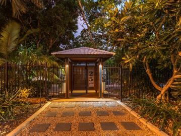 Classic Broome Charm