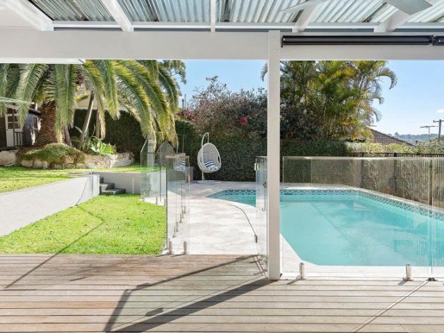 Classic California bungalow meets easy modern style