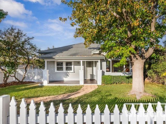 Classic charm, modern ease in blue chip Newtown