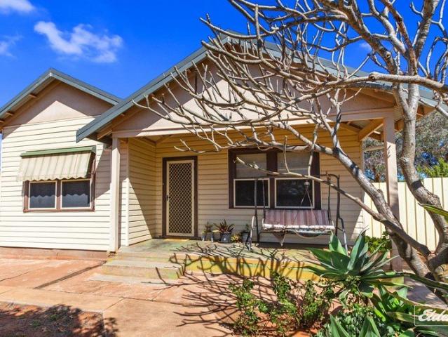 CLASSIC CHARM ON A GENEROUS BLOCK