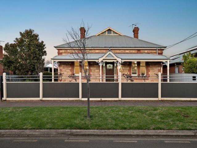 CLASSIC CHARM & A COVETED PROSPECT LIFESTYLE