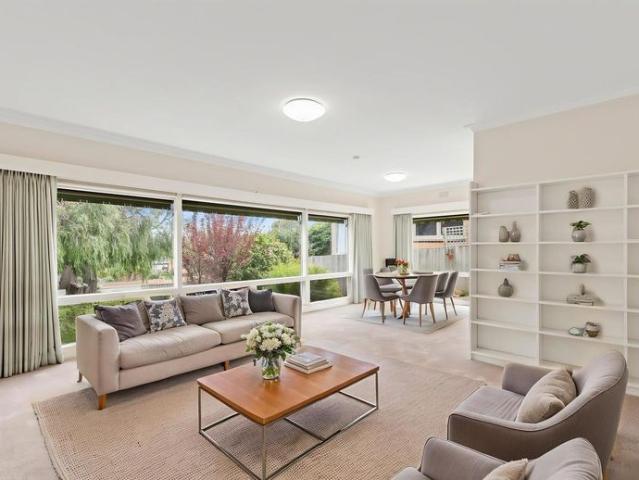 CLASSIC CHARM & LEAFY STREET LIVING IN BELMONT