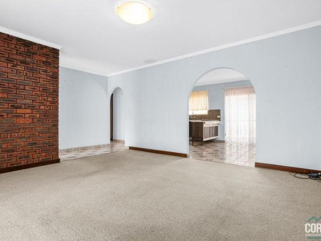 Classic Charm, Prime Convenience in Spearwood